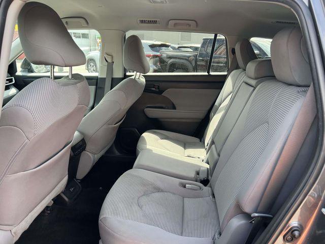 used 2023 Toyota Highlander car, priced at $35,995