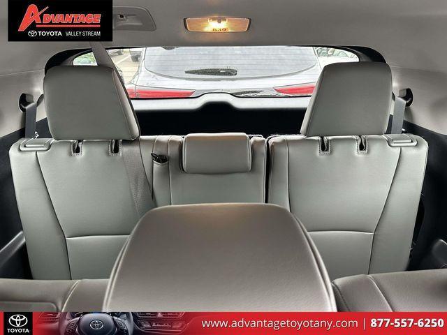 used 2023 Toyota Highlander car, priced at $36,177