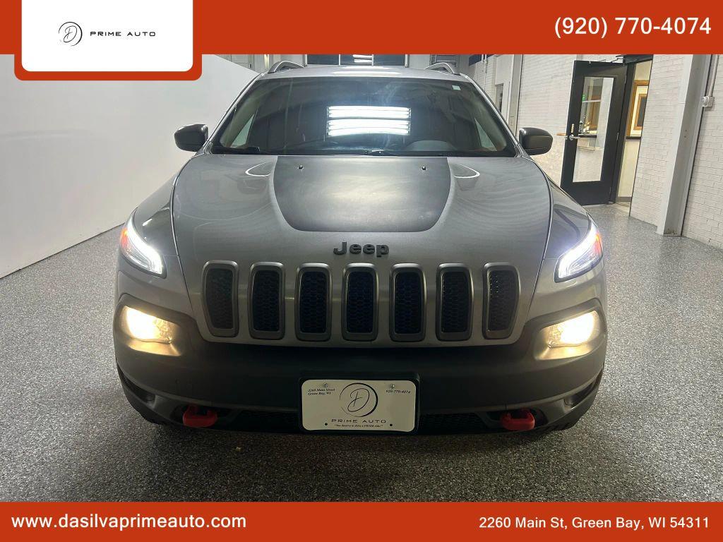 used 2016 Jeep Cherokee car, priced at $13,290