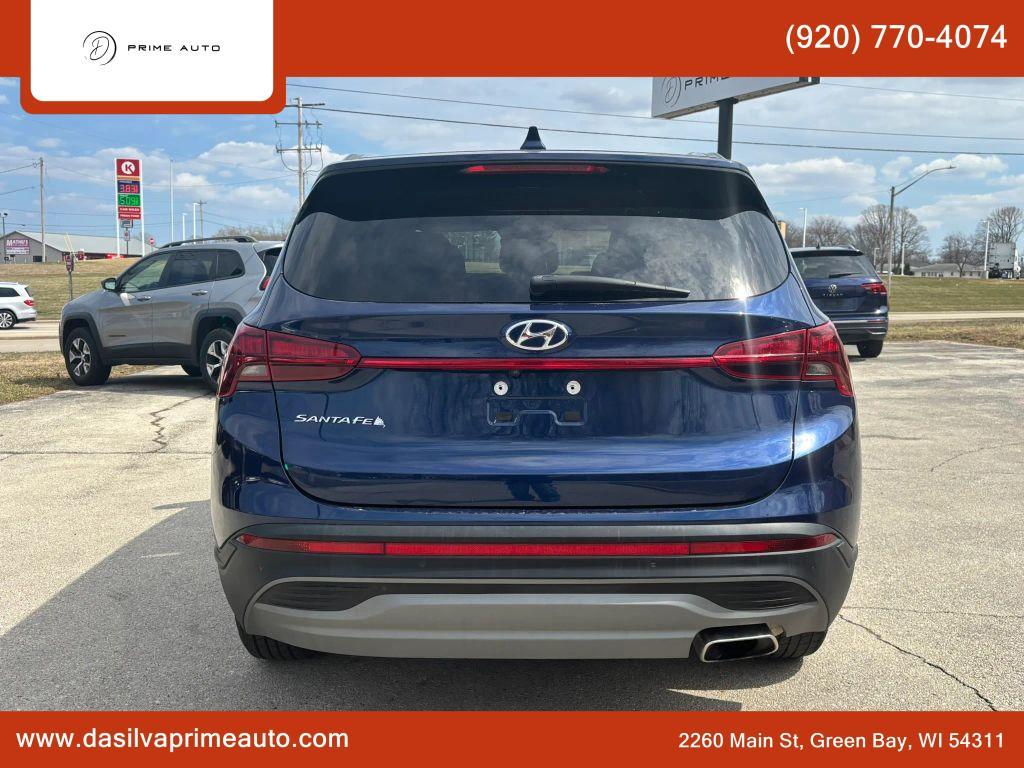 used 2021 Hyundai Santa Fe car, priced at $17,490