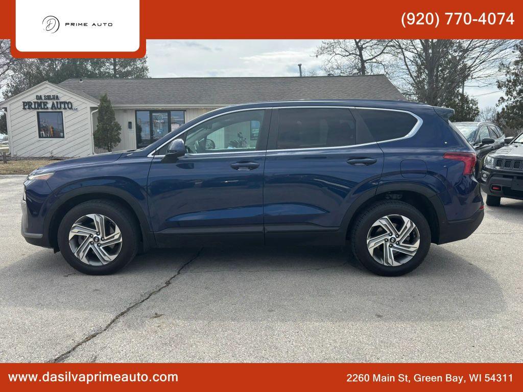 used 2021 Hyundai Santa Fe car, priced at $17,490