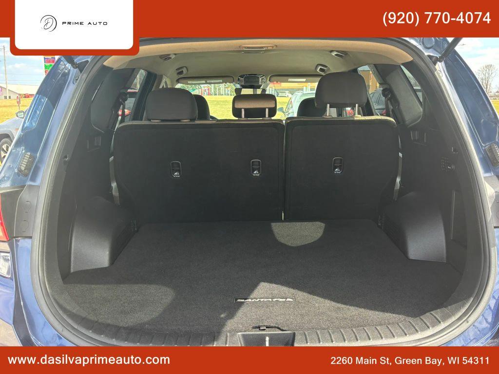 used 2021 Hyundai Santa Fe car, priced at $17,490