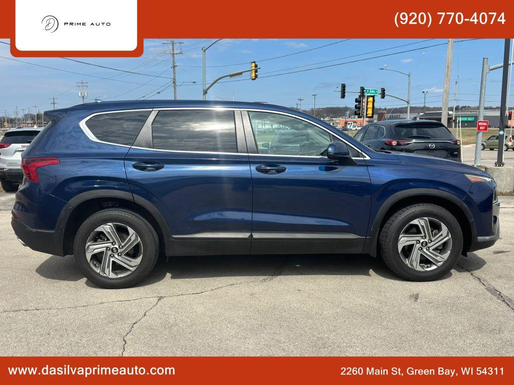 used 2021 Hyundai Santa Fe car, priced at $17,490