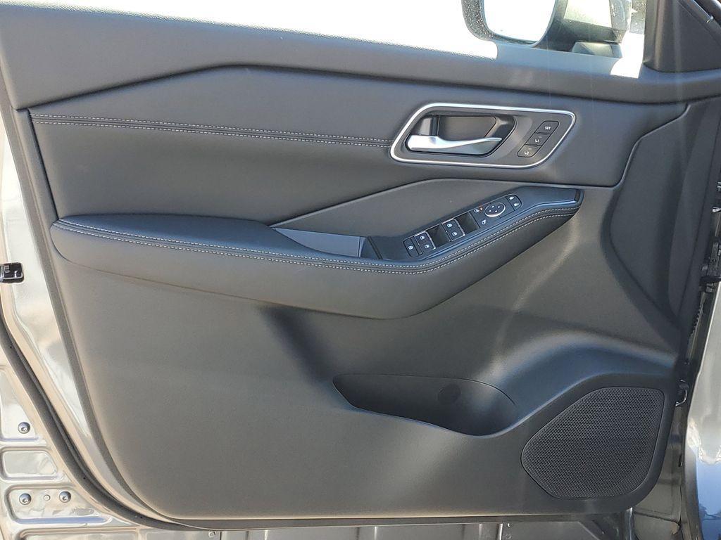 new 2026 Nissan Rogue car, priced at $41,274