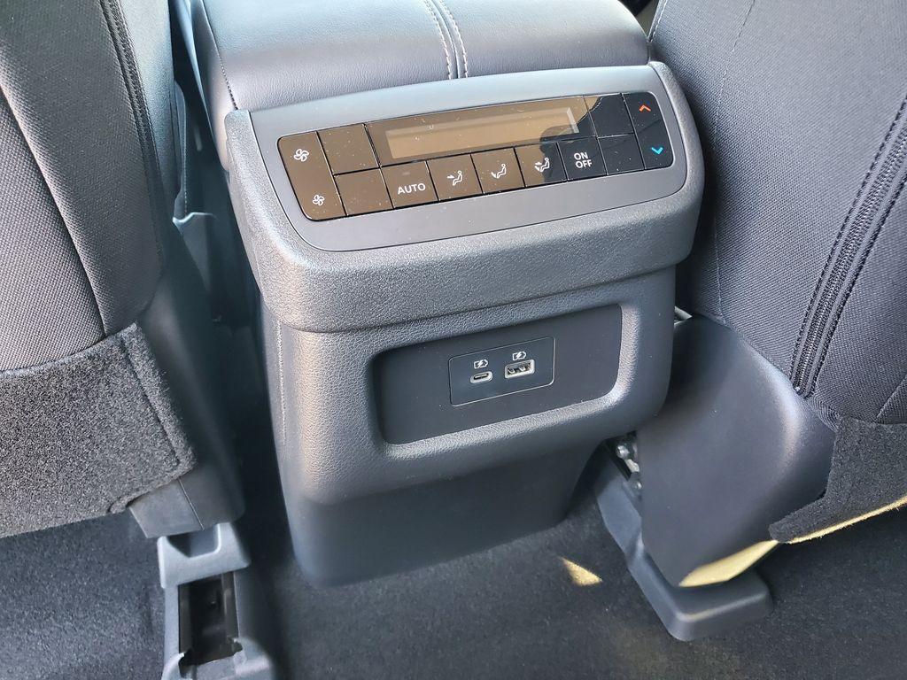 new 2025 Nissan Pathfinder car, priced at $42,107