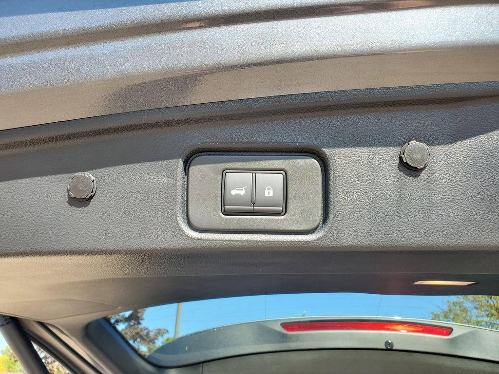 new 2025 Nissan Pathfinder car, priced at $42,107