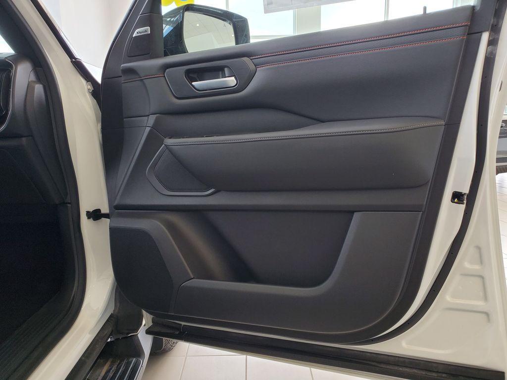 new 2025 Nissan Armada car, priced at $72,709