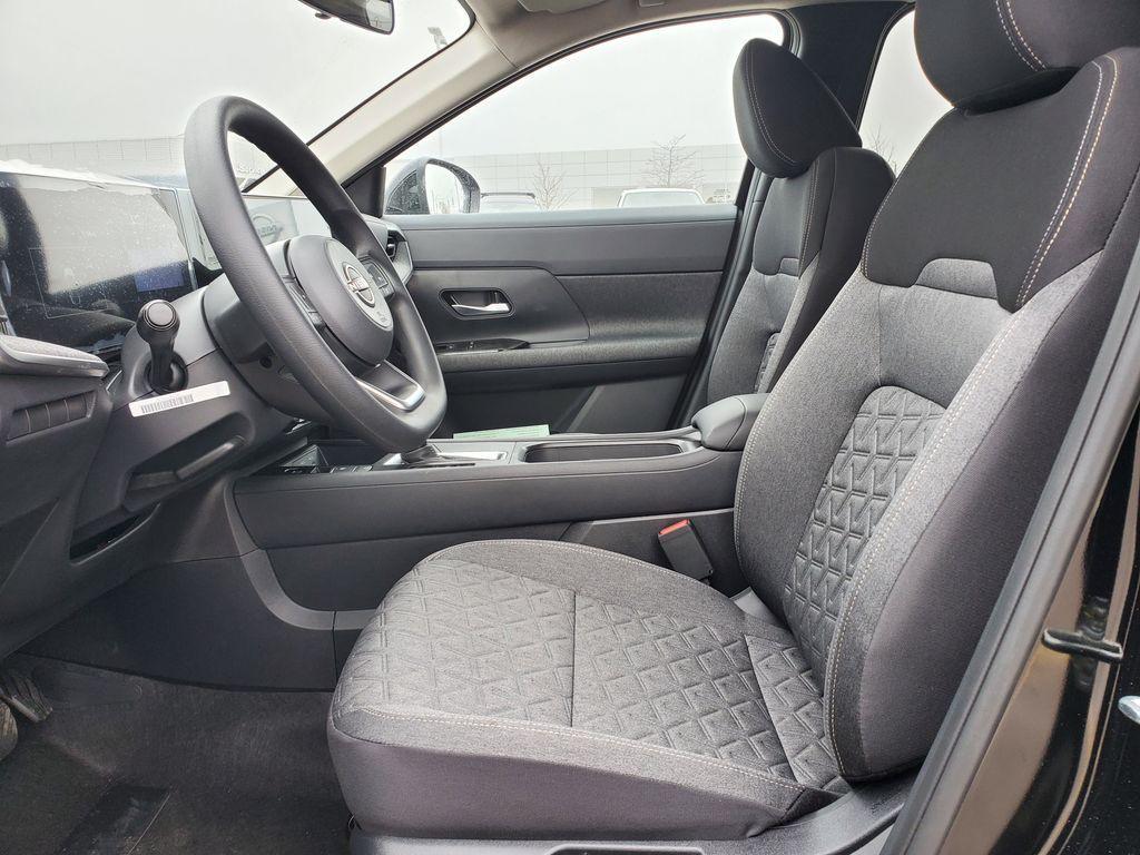 new 2026 Nissan Kicks car, priced at $27,949