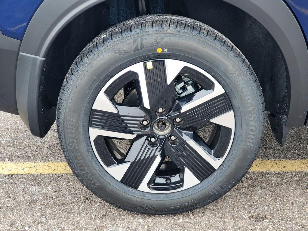 new 2026 Nissan Kicks car, priced at $27,949