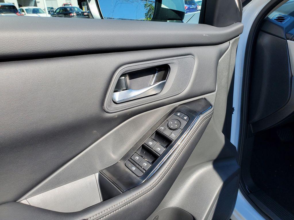 new 2026 Nissan Rogue car, priced at $32,919