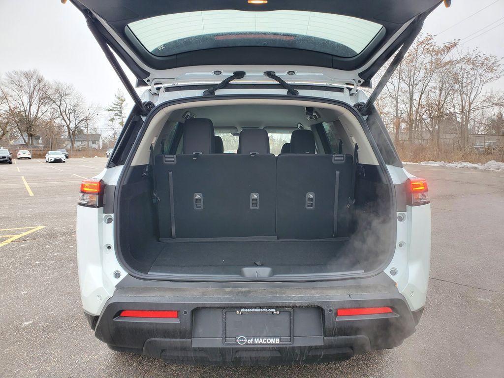 new 2025 Nissan Pathfinder car