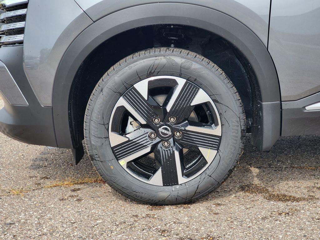 new 2026 Nissan Kicks car, priced at $27,629