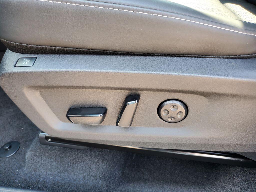 new 2025 Nissan Murano car, priced at $50,417