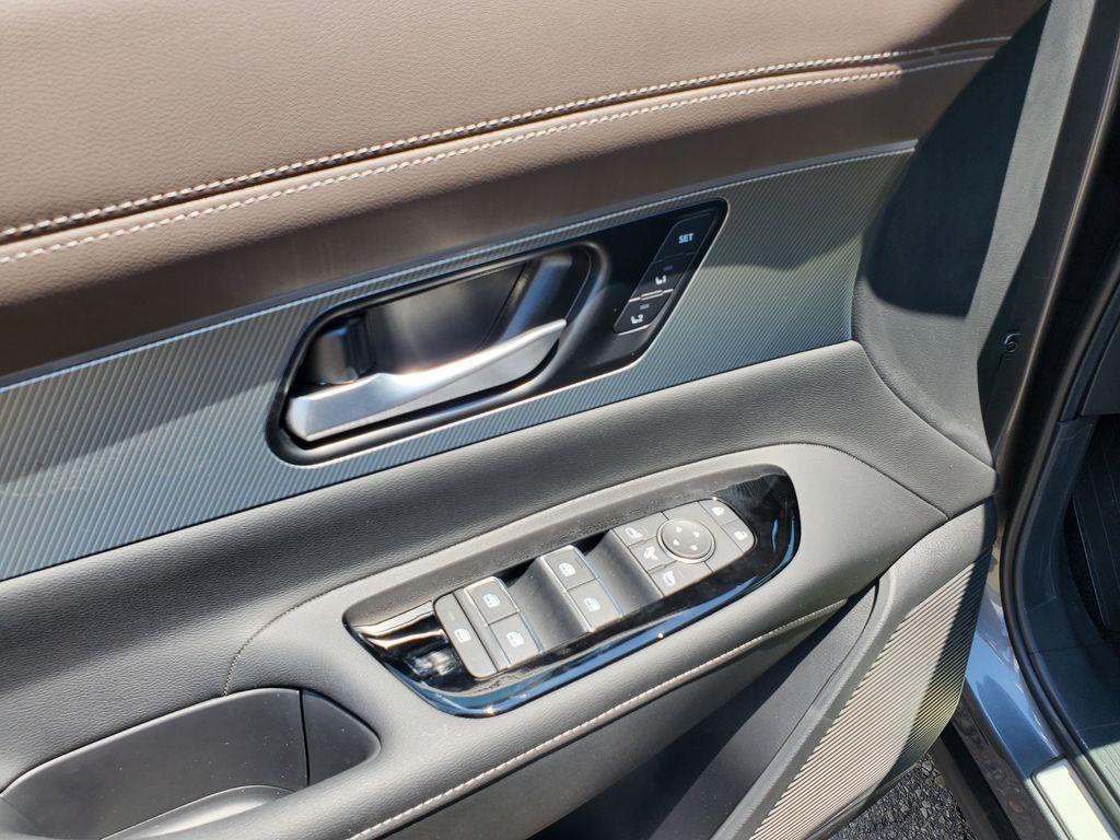 new 2025 Nissan Murano car, priced at $50,417