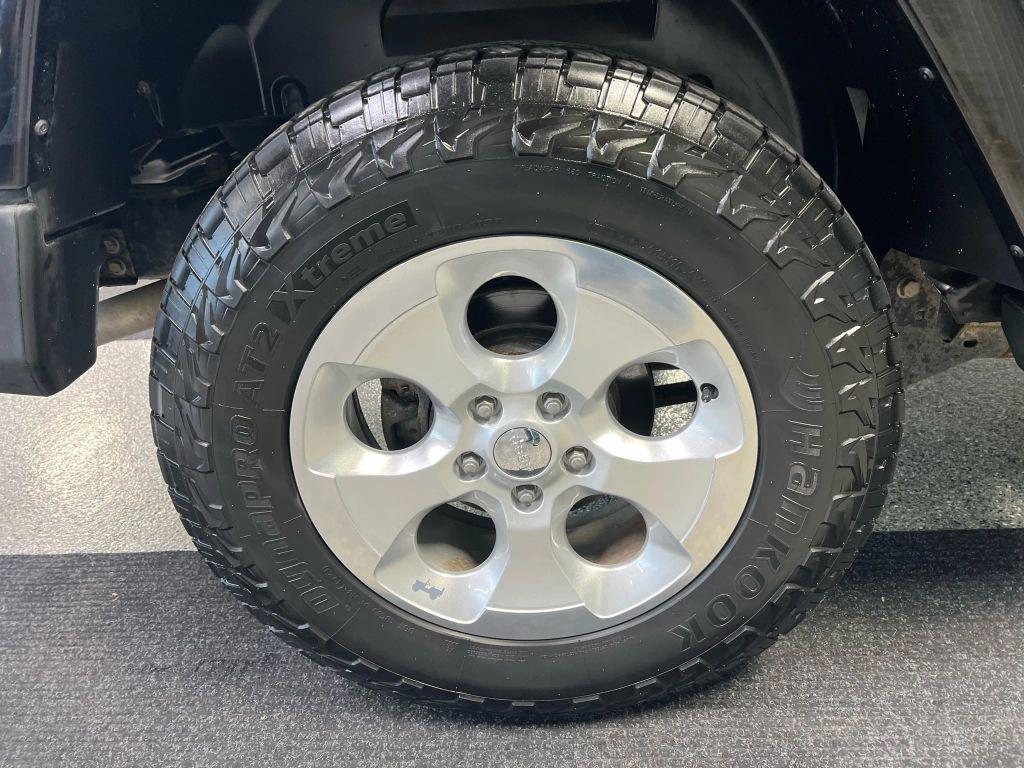 used 2014 Jeep Wrangler Unlimited car, priced at $18,995