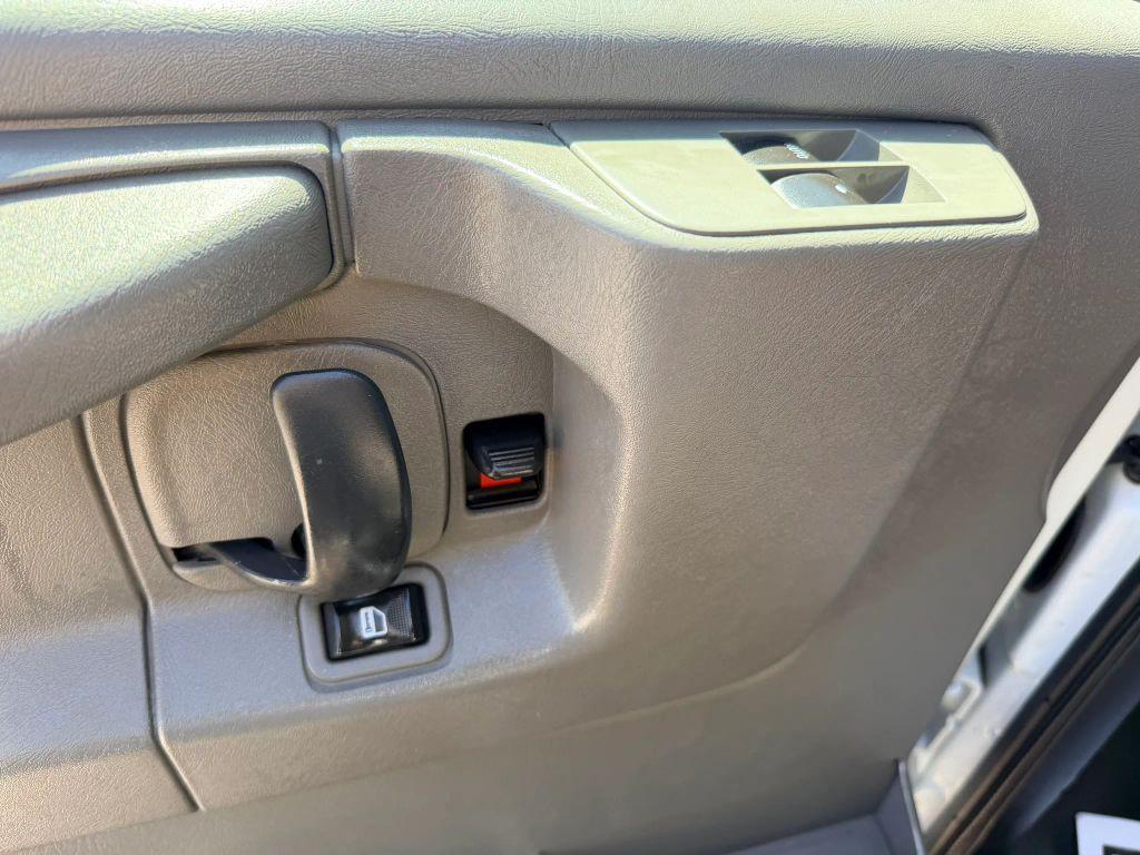 used 2014 GMC Savana 2500 car, priced at $10,995