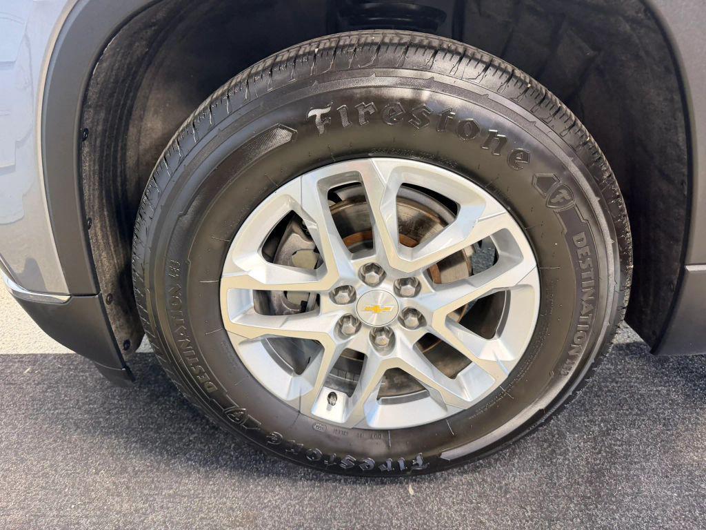 used 2018 Chevrolet Traverse car, priced at $14,294