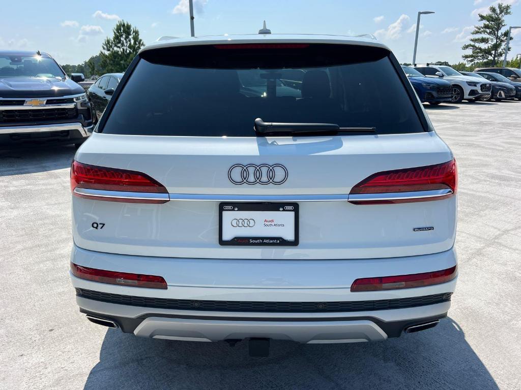 new 2025 Audi Q7 car, priced at $71,080