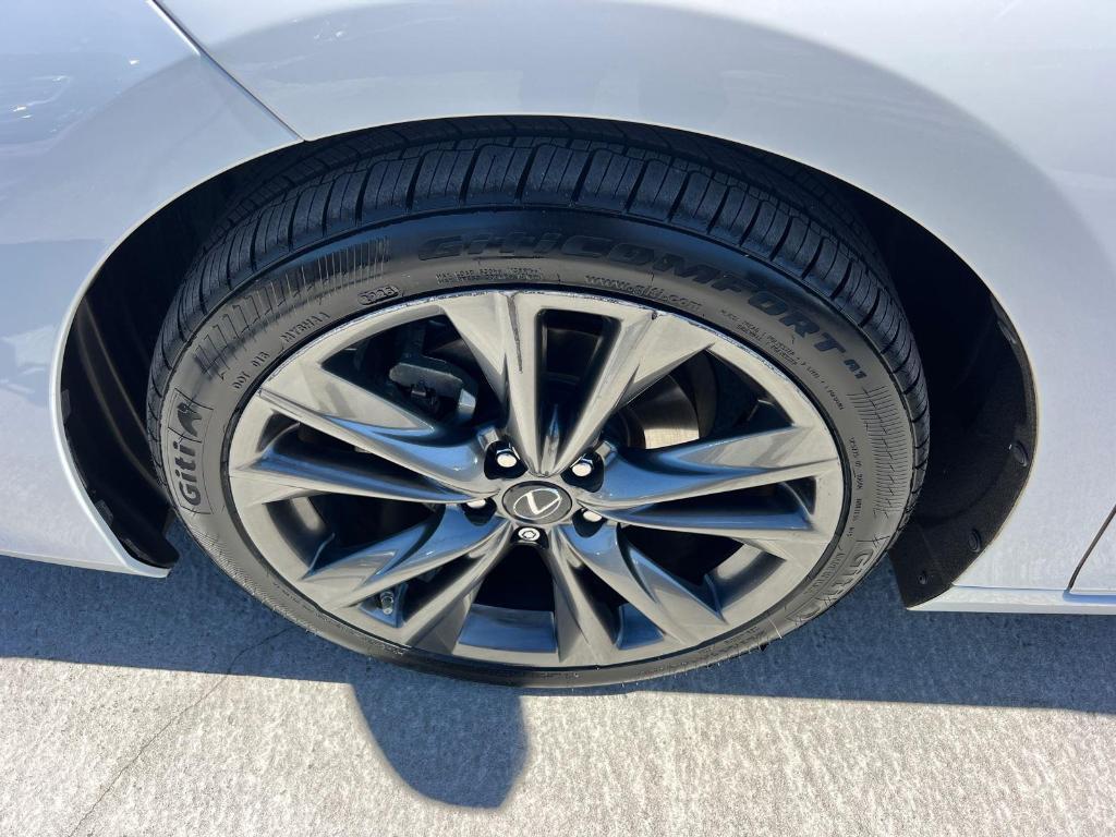 used 2021 Lexus ES 350 car, priced at $31,585