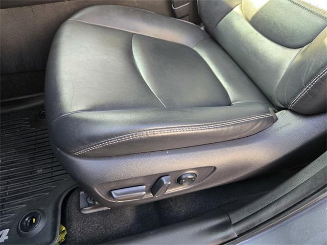 used 2020 Toyota RAV4 car, priced at $27,475