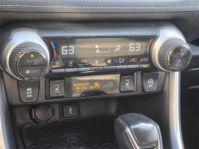 used 2020 Toyota RAV4 car, priced at $27,475