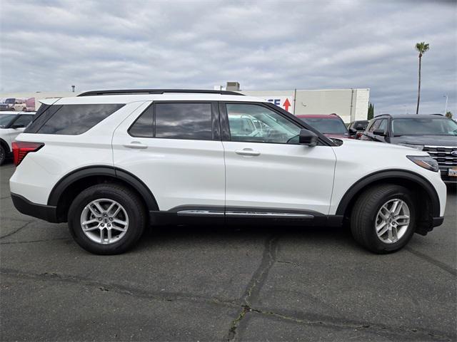 new 2025 Ford Explorer car, priced at $40,488