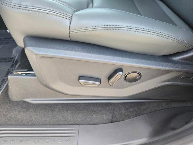 new 2026 Ford Expedition car, priced at $73,988
