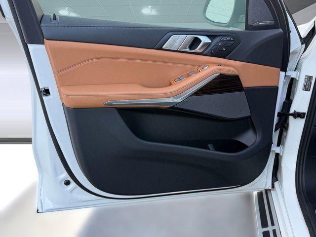 used 2026 BMW X7 car, priced at $72,797