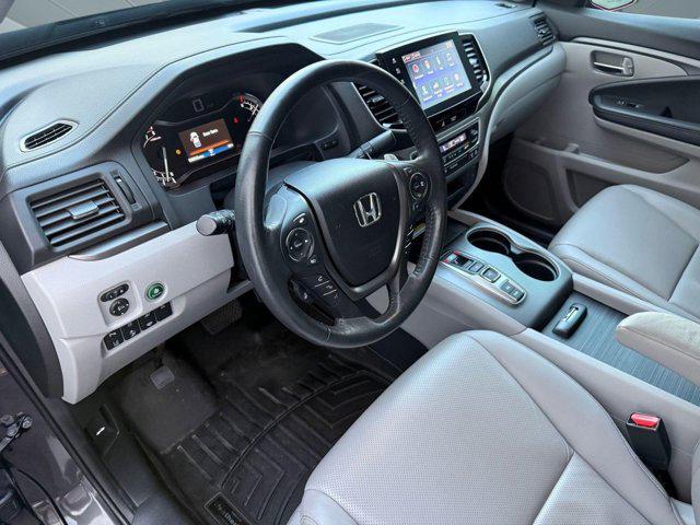 used 2023 Honda Ridgeline car, priced at $32,999