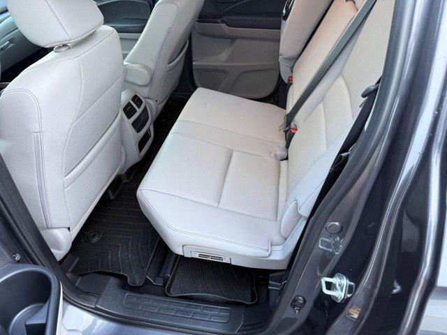 used 2023 Honda Ridgeline car, priced at $32,999