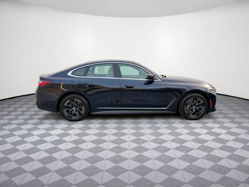 BMW i4 view 8
