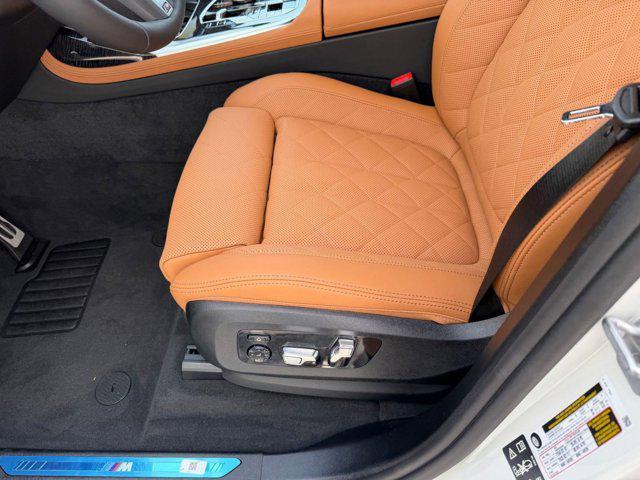 new 2027 BMW X7 car, priced at $101,125