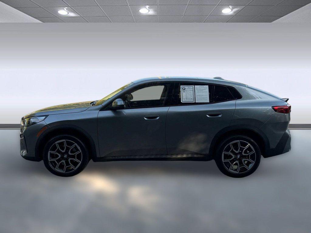 BMW X2 view 2
