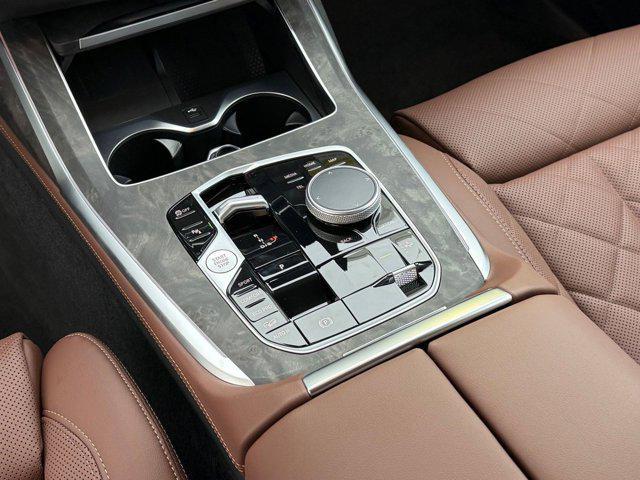 new 2026 BMW X7 car, priced at $94,705