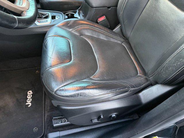 used 2018 Jeep Cherokee car, priced at $11,497