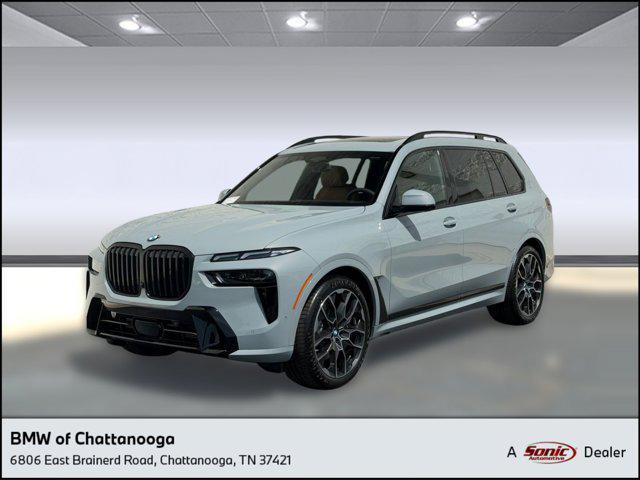 new 2027 BMW X7 car, priced at $100,400