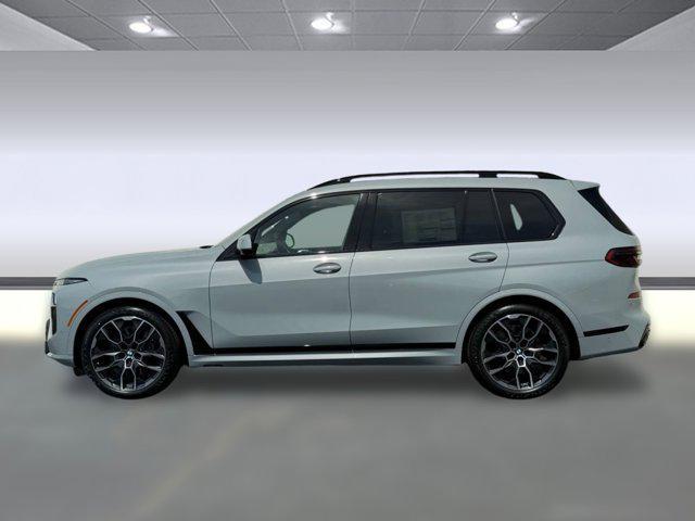 new 2027 BMW X7 car, priced at $100,400