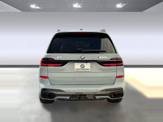 new 2026 BMW X7 car, priced at $124,800