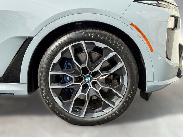 new 2026 BMW X7 car, priced at $124,800