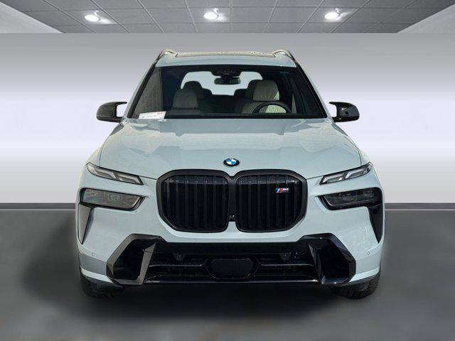 new 2026 BMW X7 car, priced at $124,800