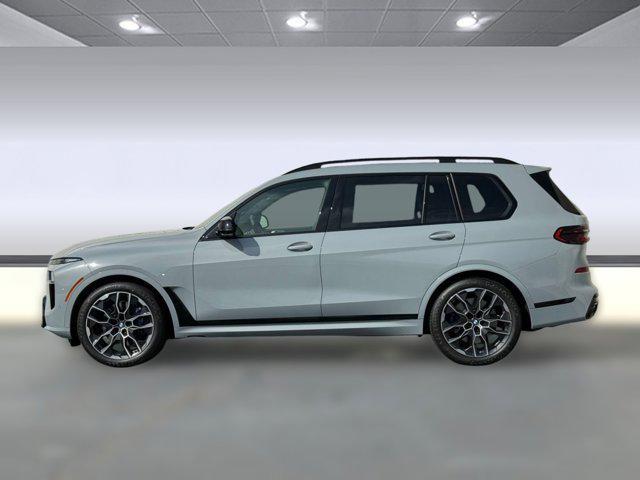 new 2026 BMW X7 car, priced at $124,800