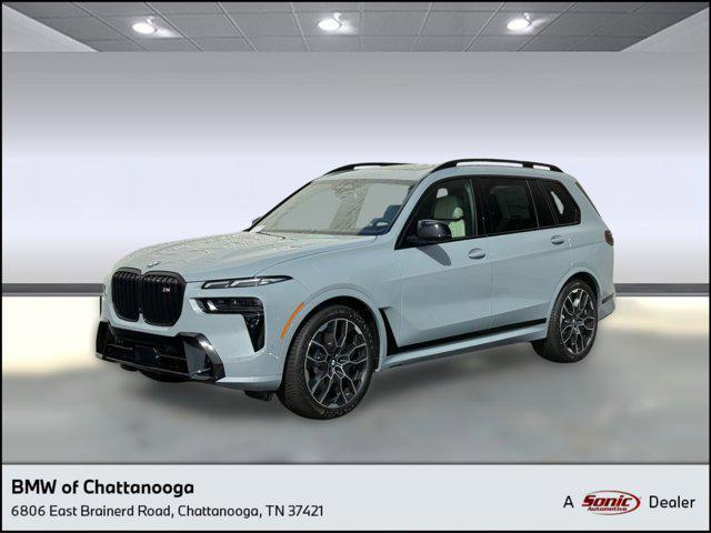 new 2026 BMW X7 car, priced at $124,800