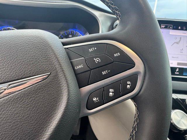 used 2023 Chrysler Pacifica car, priced at $25,823