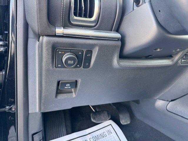 used 2025 Ford Expedition car, priced at $70,282