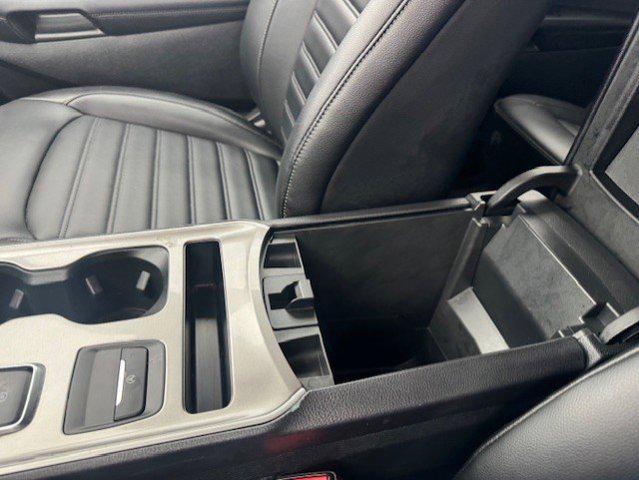 used 2024 Ford Edge car, priced at $29,607