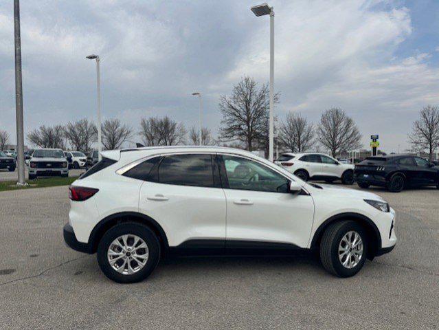 used 2023 Ford Escape car, priced at $25,974