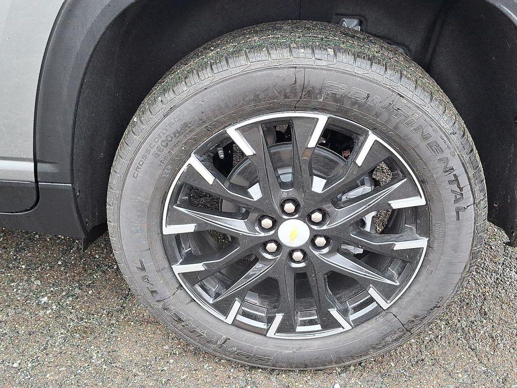 new 2026 Chevrolet Traverse car, priced at $43,492