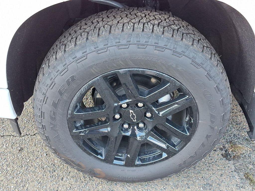 new 2025 Chevrolet Silverado 1500 car, priced at $54,065