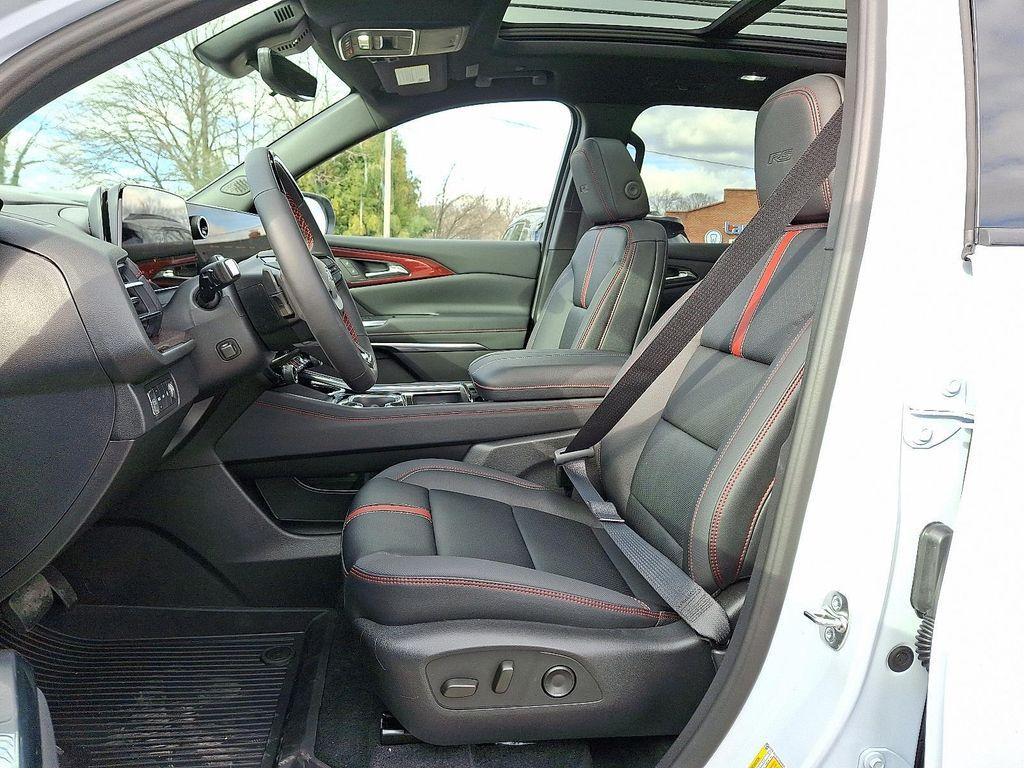 new 2026 Chevrolet Traverse car, priced at $60,491