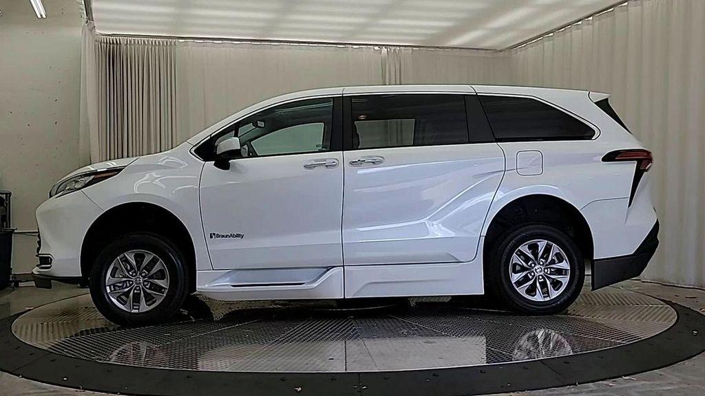 used 2022 Toyota Sienna car, priced at $78,500